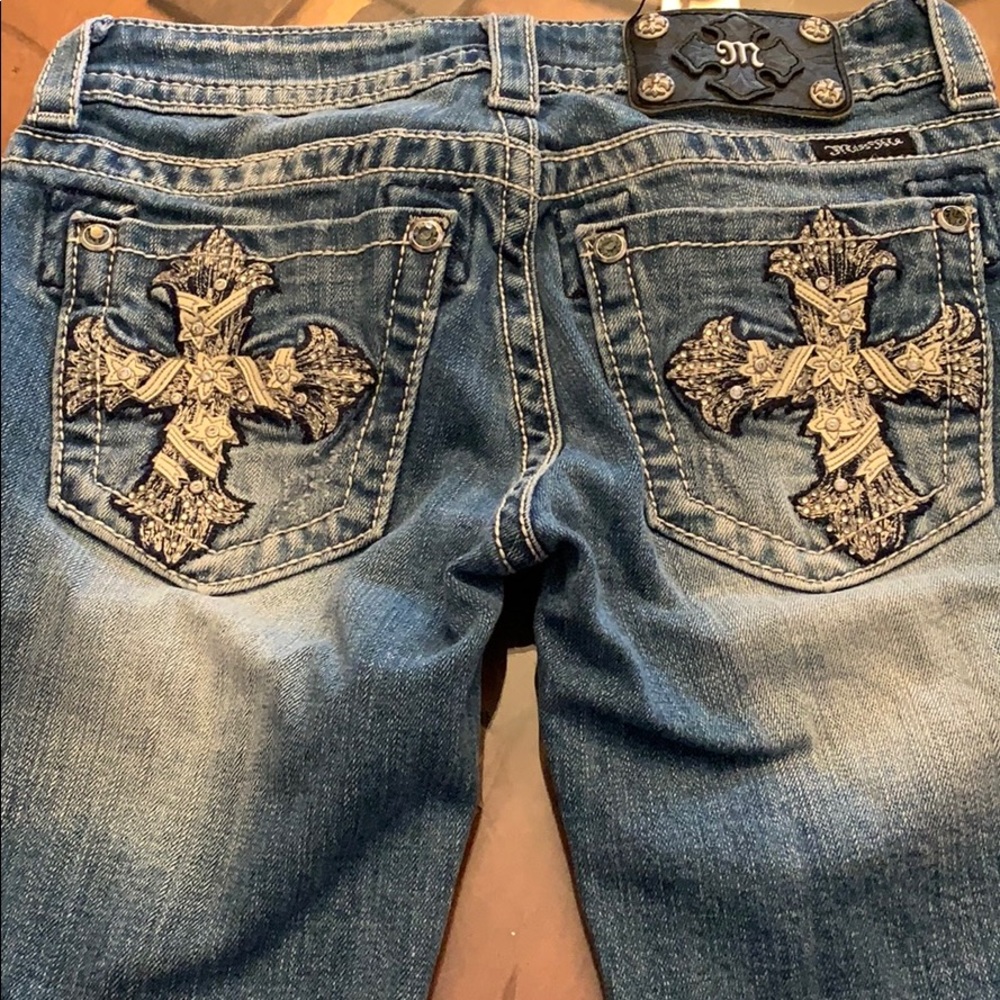 Miss me women’s Bermuda